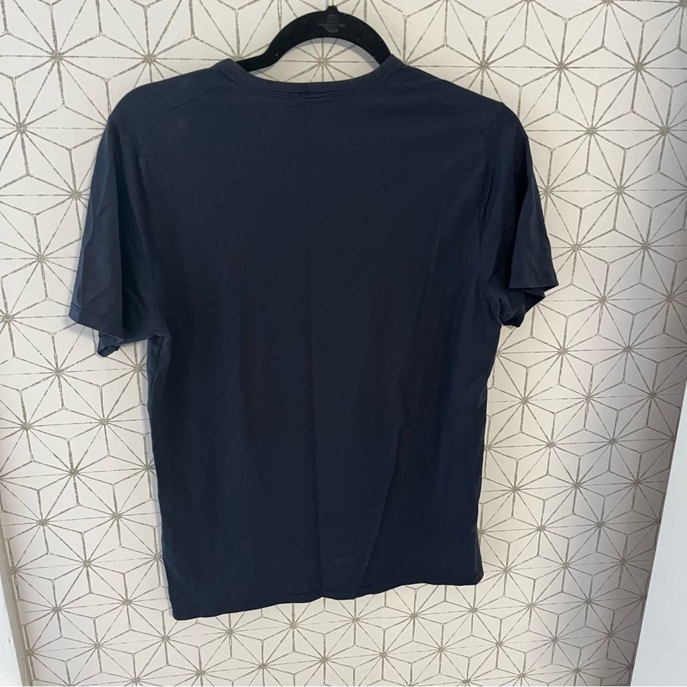 Lululemon 5 Year Basic Tee Bundle Small Navy Black - image 3